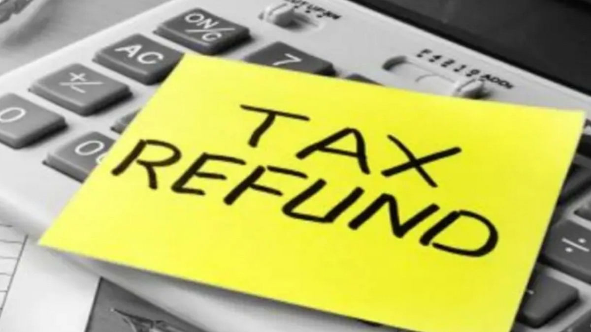 About 54 lakh income tax returns filed till 8 pm on last day