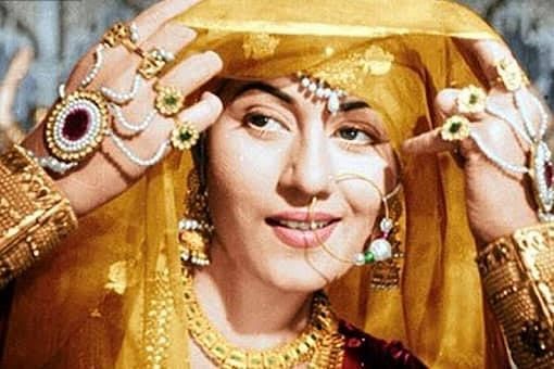 Madhubala's sister to take legal action against makers of late actress' biopic