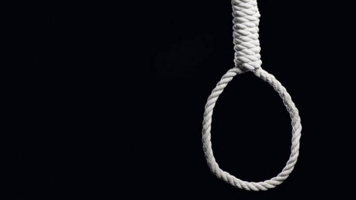 Decomposed body of FTII student found hanging in hostel, suicide suspected