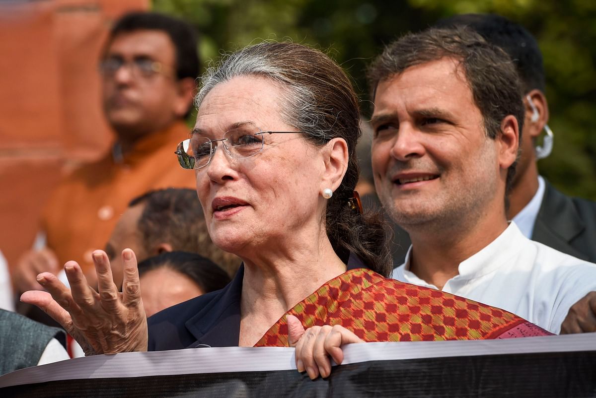 Quit India anniversary: Sonia exhorts people to defend freedom with 'all might'