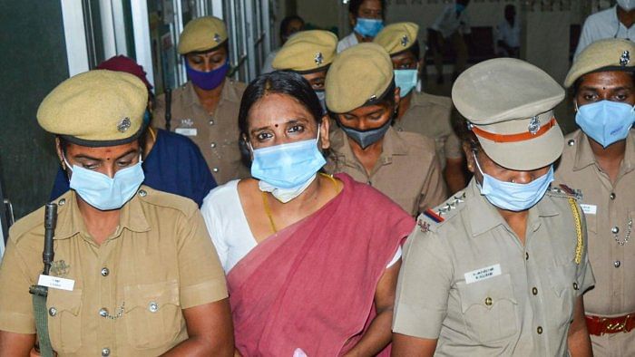 Rajiv Gandhi case convict Nalini seeks premature release