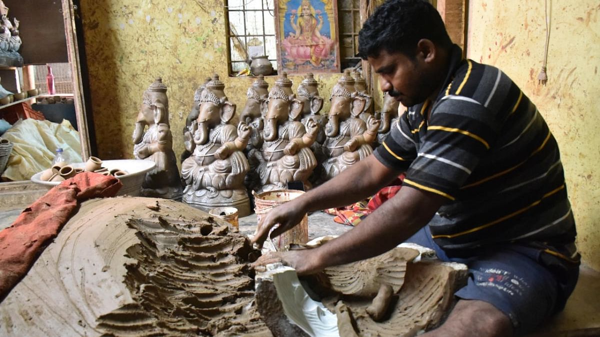 Crack down on PoP Ganesha idols: KSPCB to local bodies