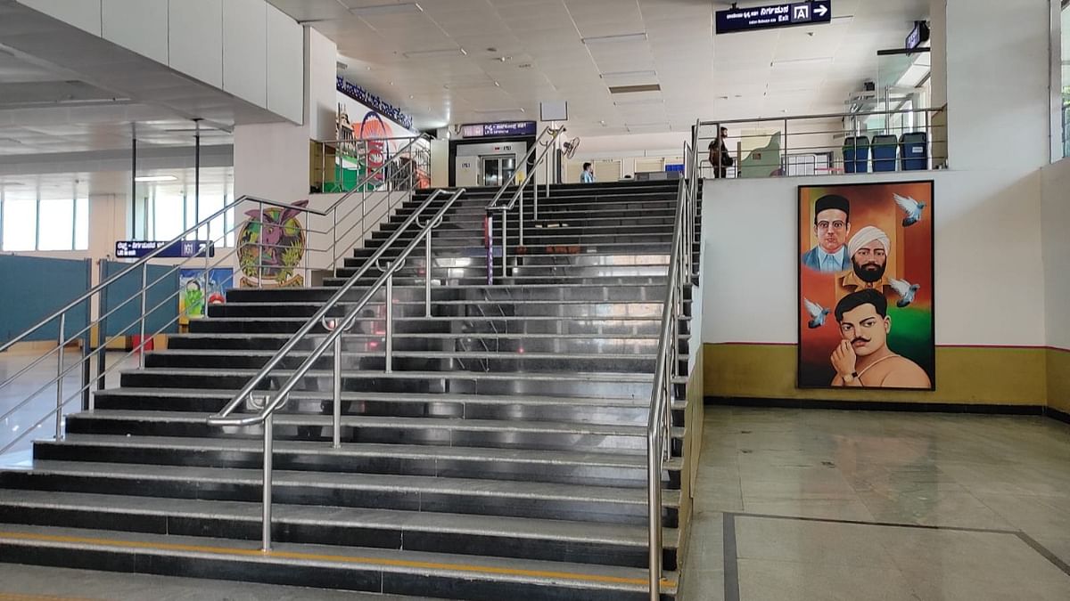 Savarkar row surfaces in Bengaluru after photo put up in metro station