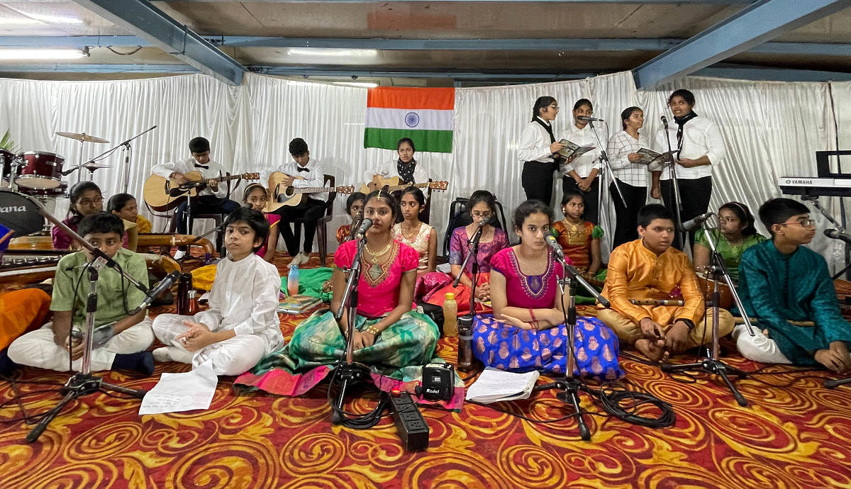 I-Day concert by school students