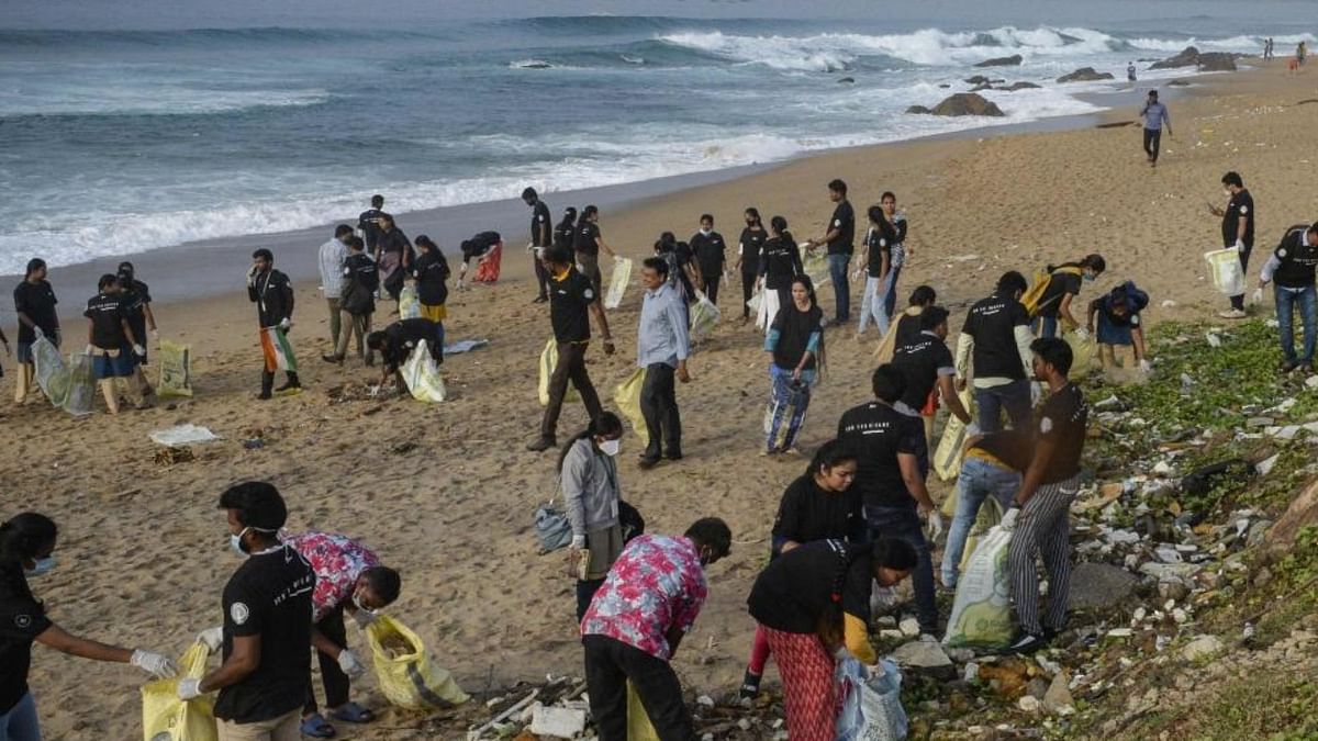 Andhra Pradesh attempts world record for largest beach cleanup at Vizag