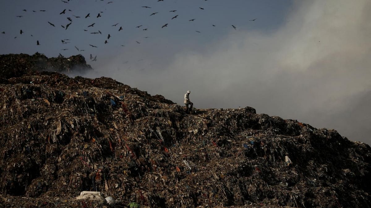 Satellites show high methane emissions from Indian landfills
