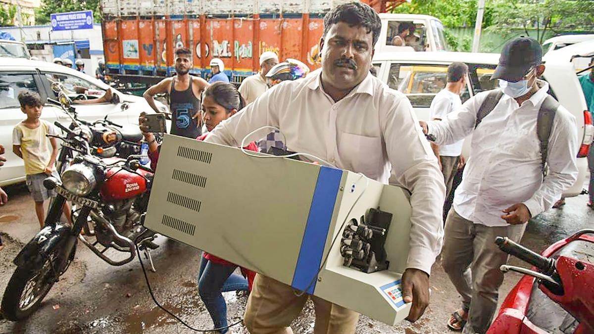 'Crores of rupees' recovered by ED in Kolkata raid; BJP blames Trinamool for rampant corruption