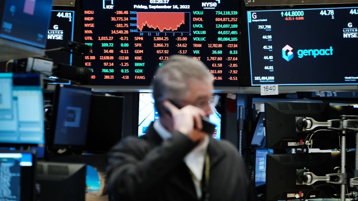 Global stocks drop amid interest rate fears