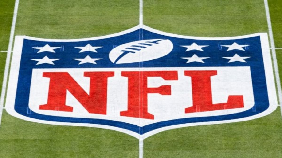 NFL says Apple will sponsor Super Bowl halftime show