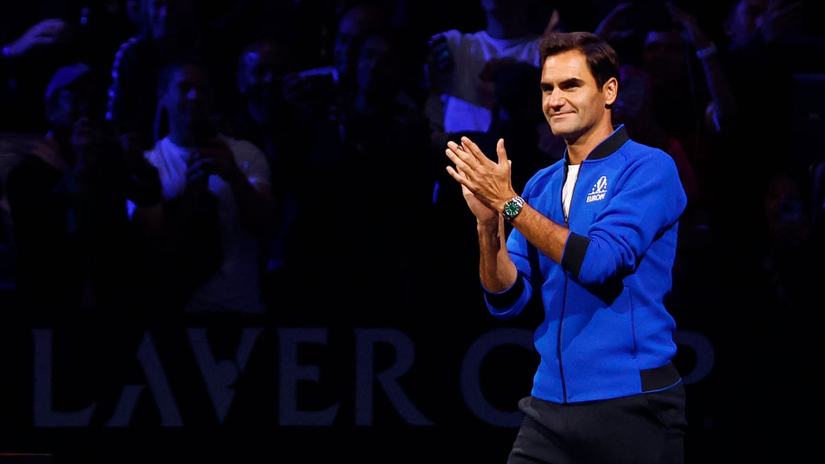 Retired Roger Federer offers advice to Laver Cup teammates