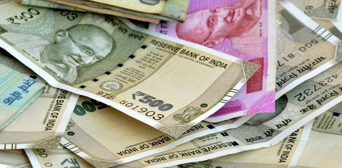 Rupee falls 8 paise to close at 82.32 against US dollar