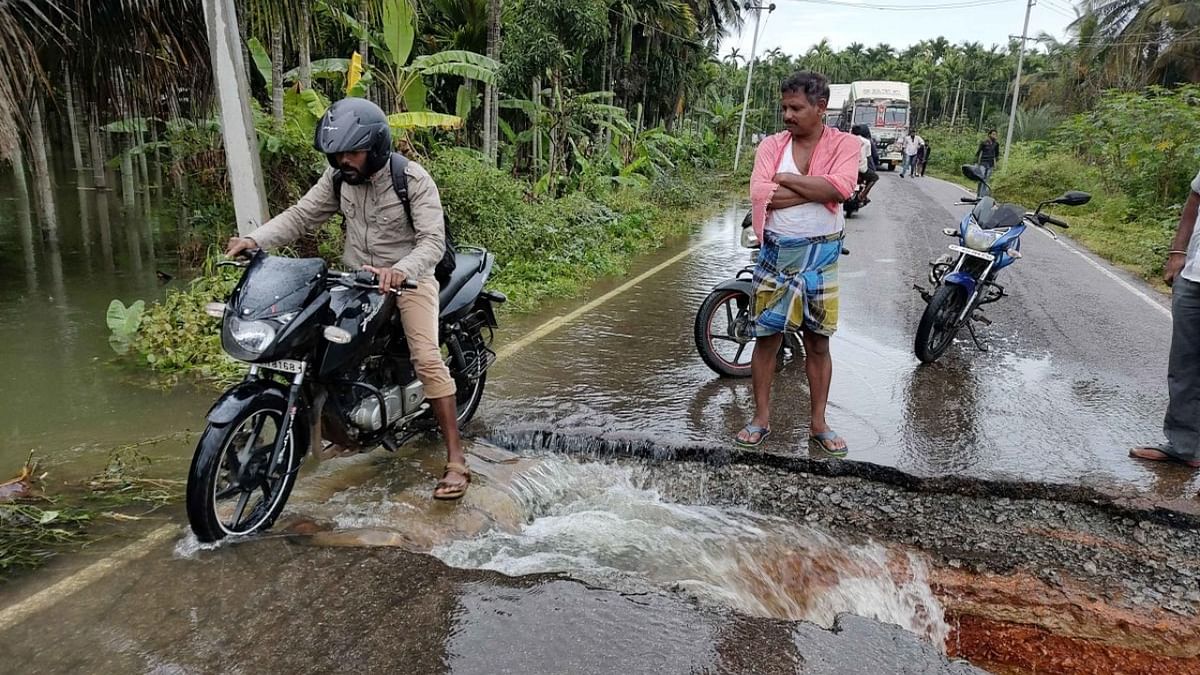 Four die as heavy rain batters south Karnataka