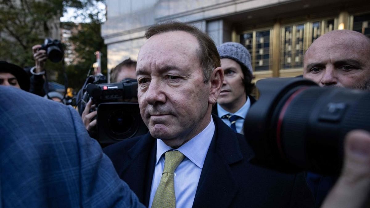 Kevin Spacey cleared in New York sex assault case
