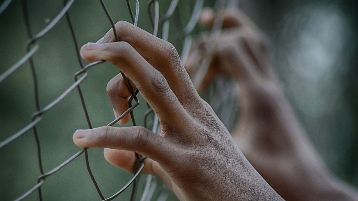 Sri Lanka frees Tamil prisoners who tried to assassinate former president Chandrika Kumaratunga in 1999