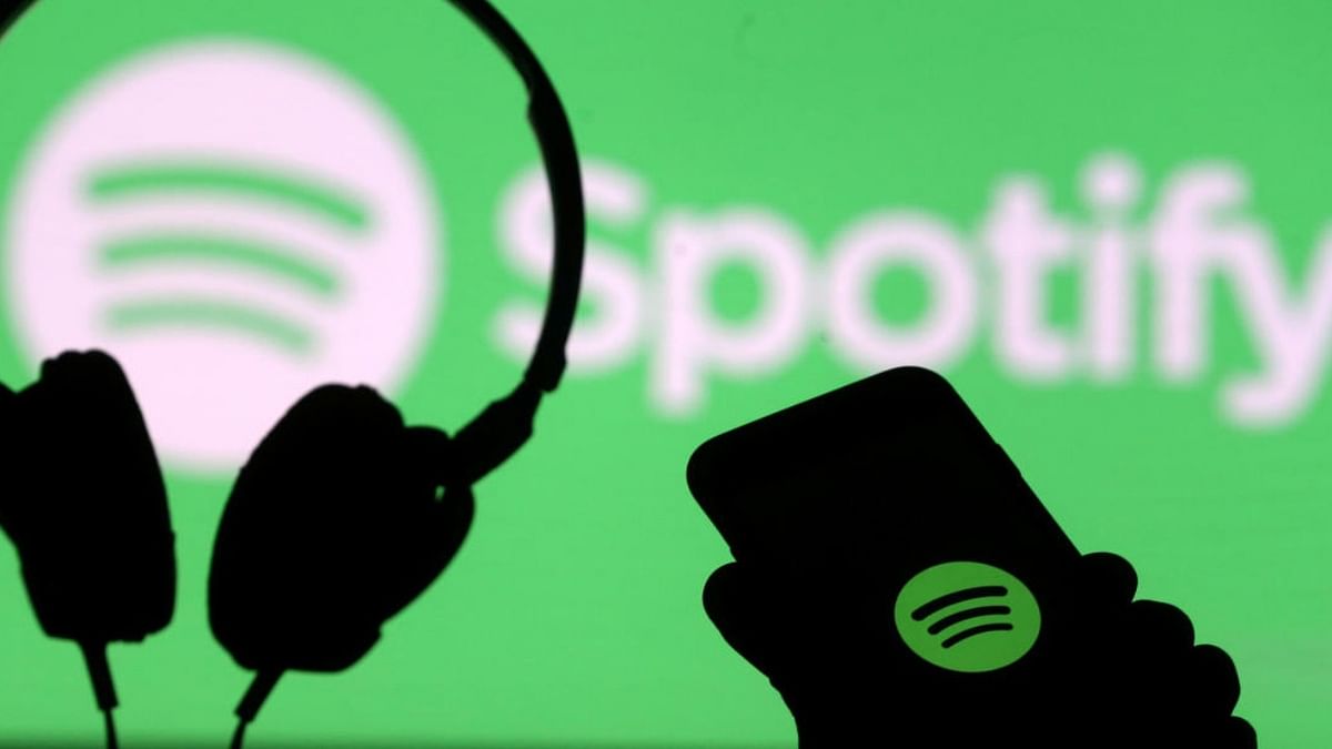 Spotify wants to get into audiobooks but says Apple is in the way