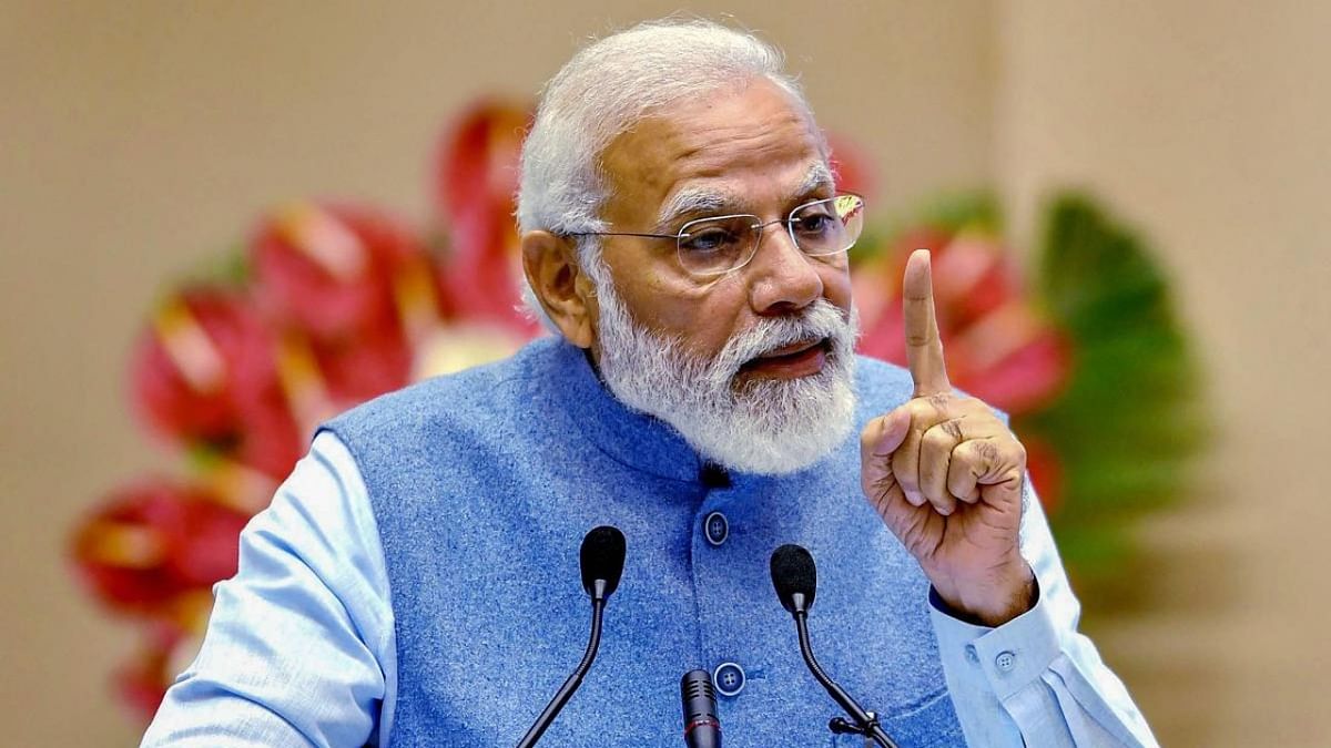 Naxals 'with guns or pens' need to be uprooted, says PM Modi