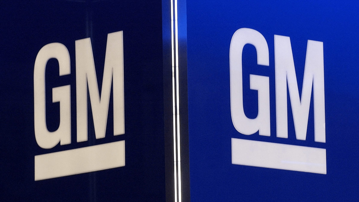 GM temporarily halts paid advertising on Twitter