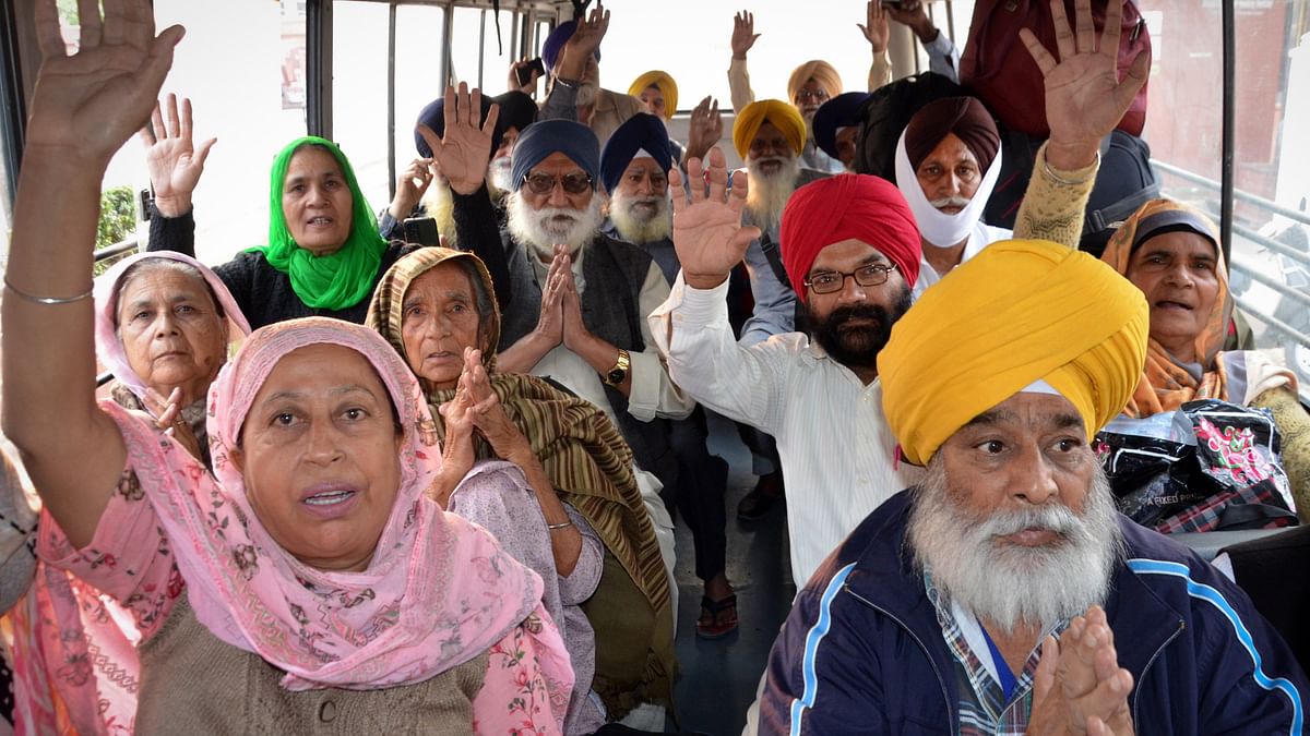 Over 2,500 Sikhs from India arrive in Pak to celebrate Guru Nanak’s birth anniversary