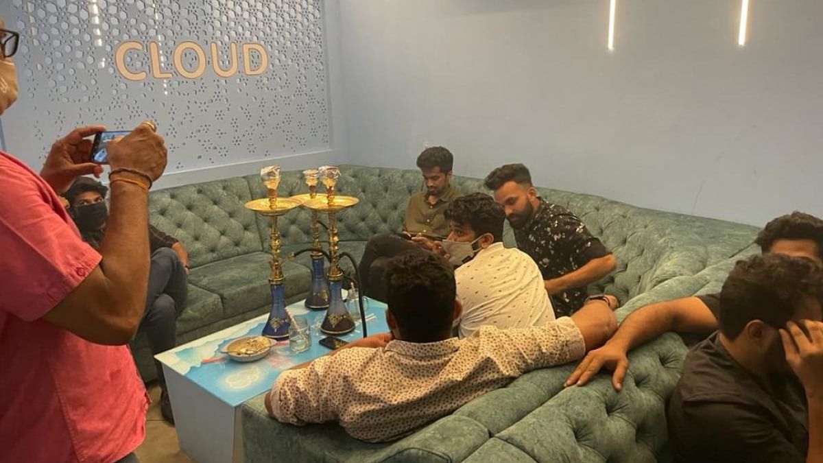 CCB raids three hookah bars operating with expired licence