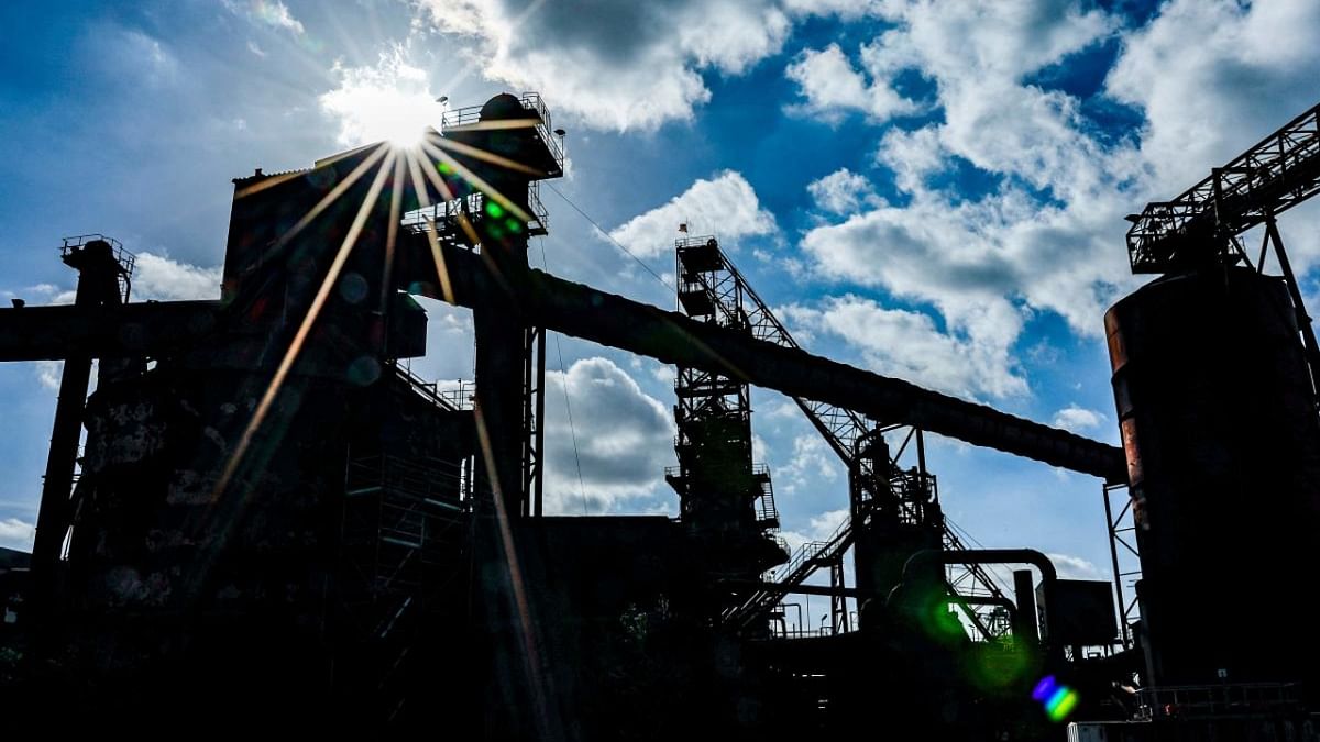 ArcelorMittal net profit plummets 78% in Q3