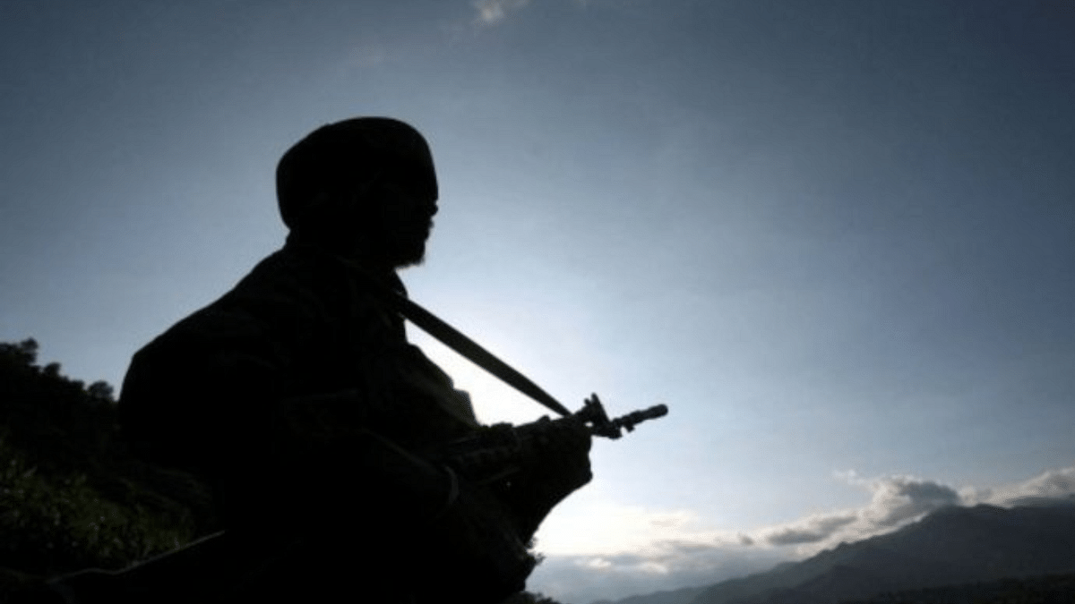 JeM terrorist killed in encounter in Jammu and Kashmir's Shopian