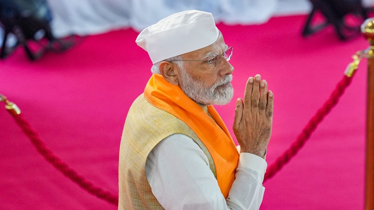 Ensure govt adopts Kempegowda's vision, probe Yettinahole project: Forum to Modi