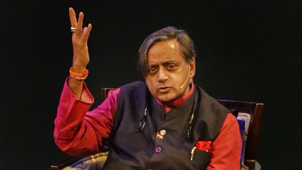 Tharoor slams trolls over comments on picture with woman 