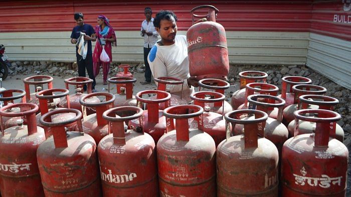 Bring back discount on commercial LPG: Hotel industry