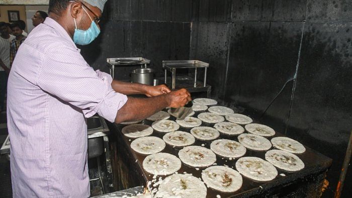 Bengaluru hoteliers struggle with spiralling cost of milk, ghee
