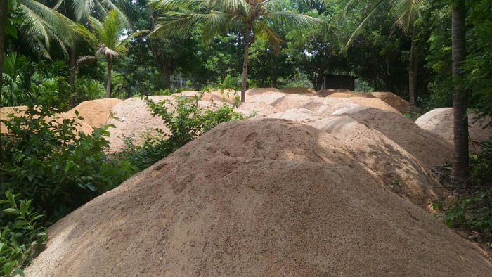 Permits for sand extraction to be issued within three days: Dakshina Kannada DC