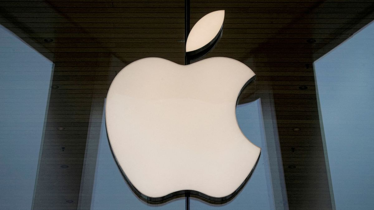 Tatas to open 100 exclusive Apple stores across India: Report