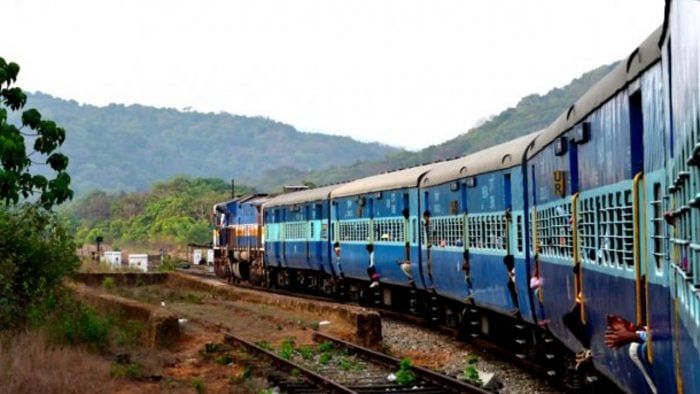 MP urges railways to eliminate level crossing in Bengaluru