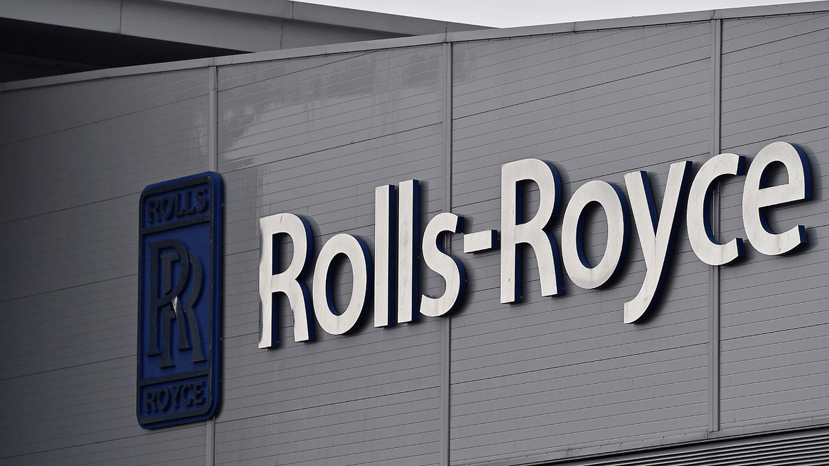 Workers at Rolls Royce UK car plant win record pay deal 