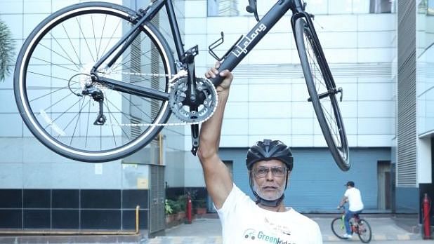 Milind Soman embarks on fitness ride to Mangaluru 