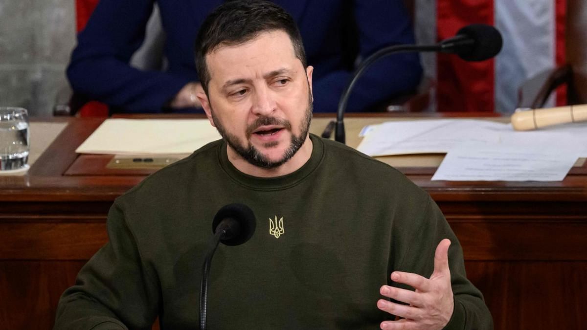 In US, Zelenskyy follows in Churchill's footsteps - to a point
