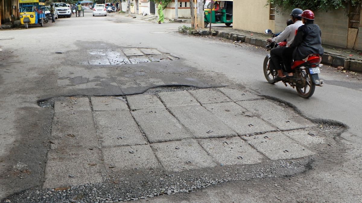 For Rs 18-cr tax, BBMP has broken roads, encroached footpaths to show in Banaswadi