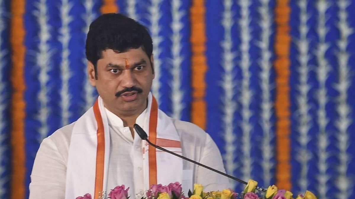  NCP leader Dhananjay Munde meets with accident in Maharashtra's Beed