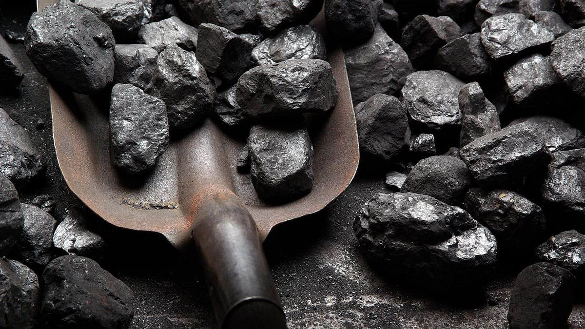 India asks utilities to import 6% of their coal for nine months
