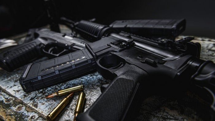 Illinois bans semiautomatic gun sales in response to July 4 shootout