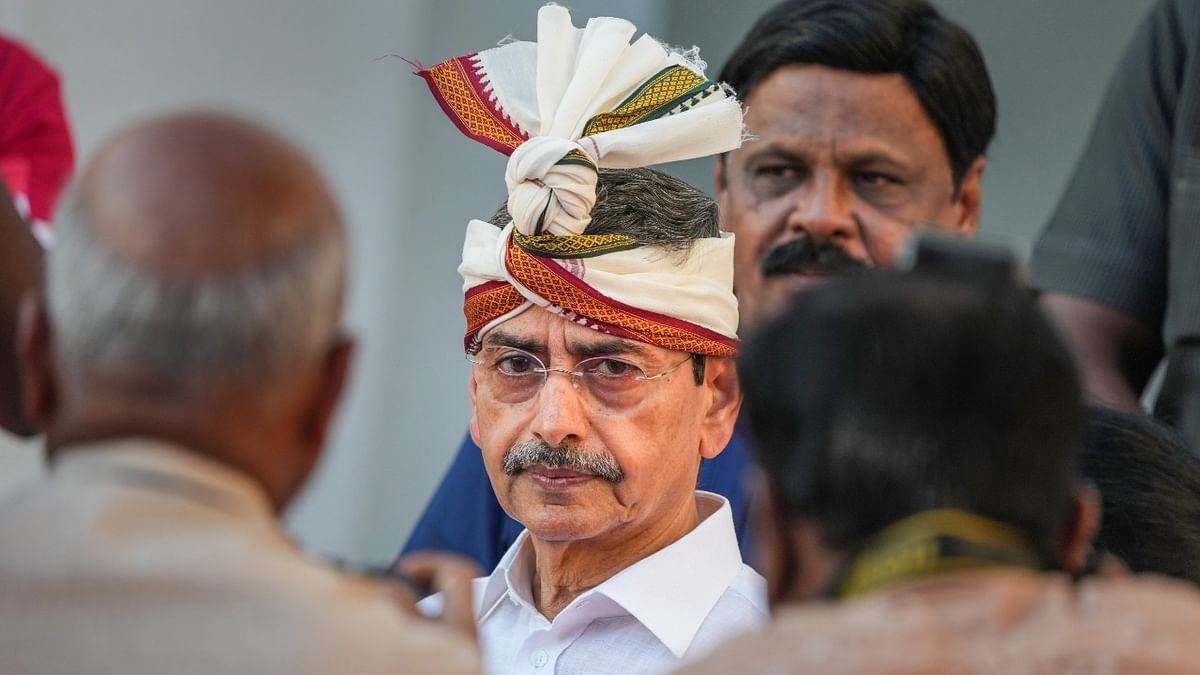 Tamil Nadu Governor crosses the line