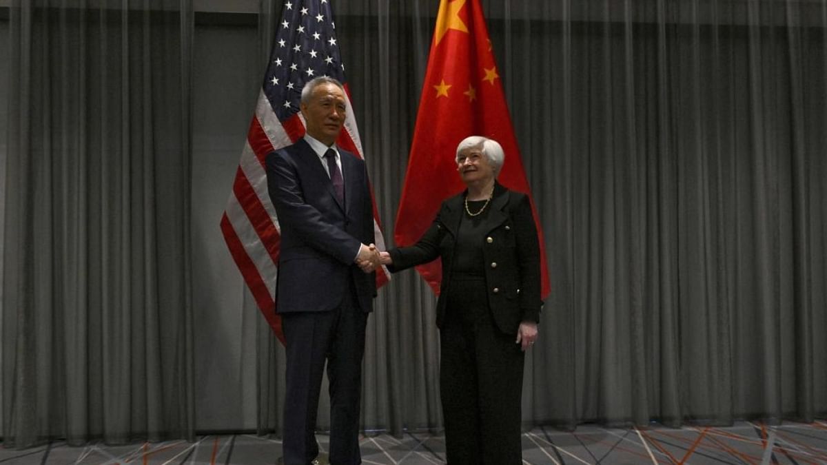 US and China officials to meet on economy, aim to ease tension
