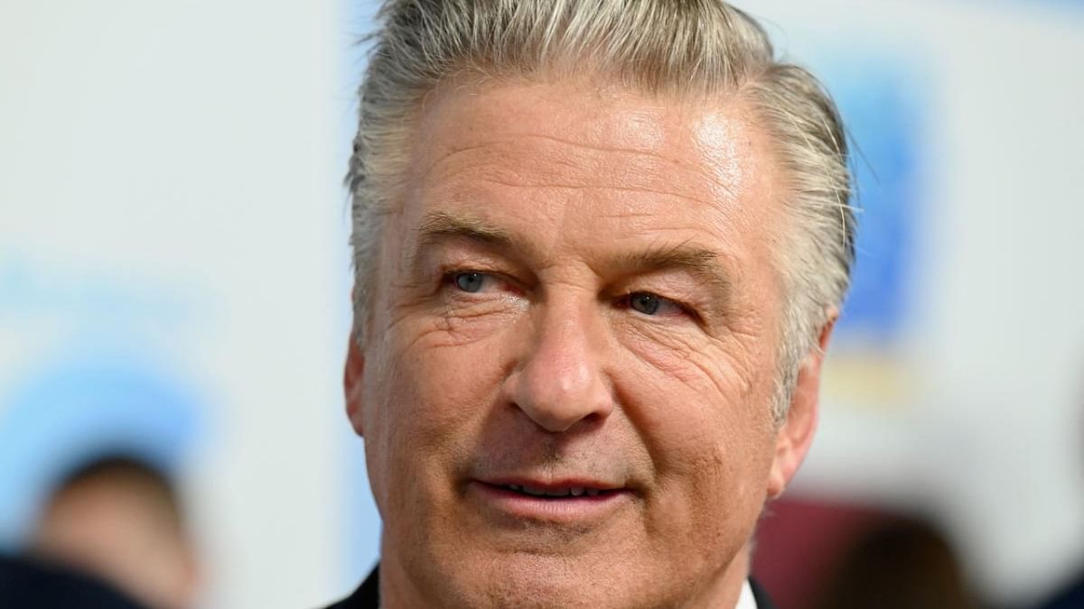 Alec Baldwin charged with involuntary manslaughter for 'Rust' shooting