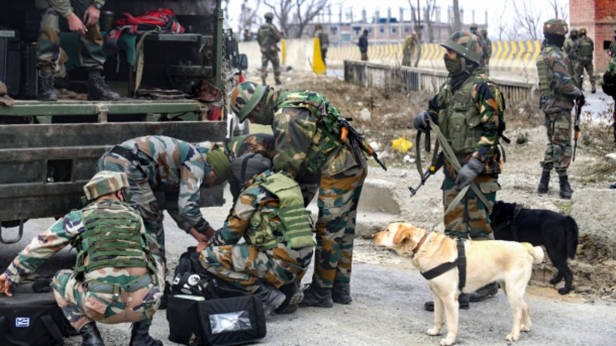 Electronic object with blinking lights creates bomb scare in J&K's Rajouri