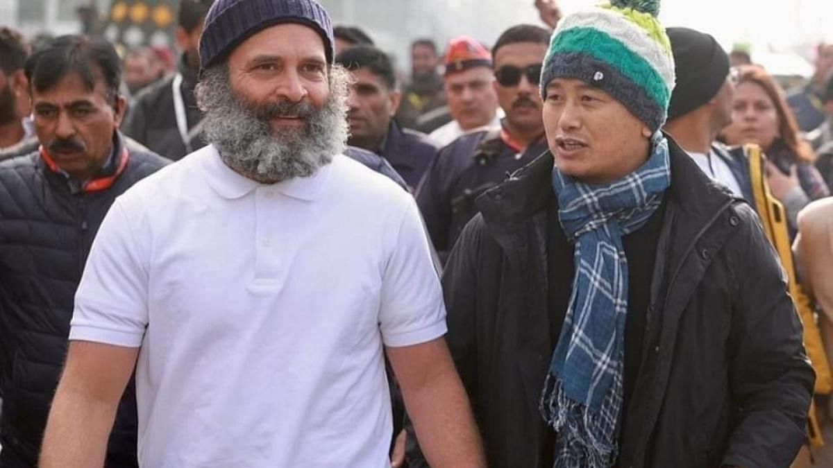 Bhaichung Bhutia participates in Bharat Jodo Yatra with Rahul