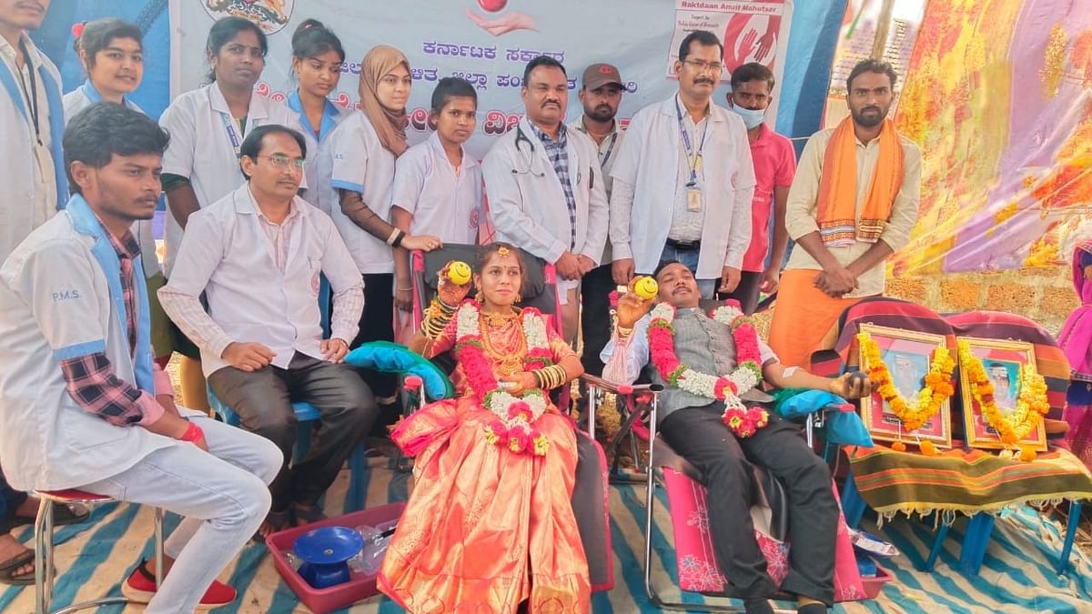 Accident survivor organises blood donation camp at his wedding; priest, friends also participate