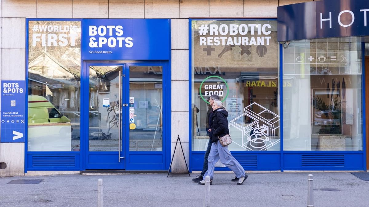 Croatian restaurant has one pot meals by robotic chef