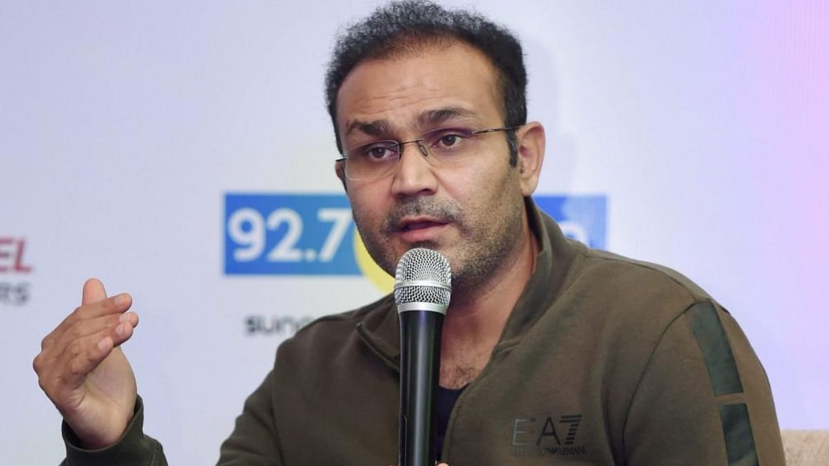 Sehwag picks Rohit over Dhoni as best IPL captain