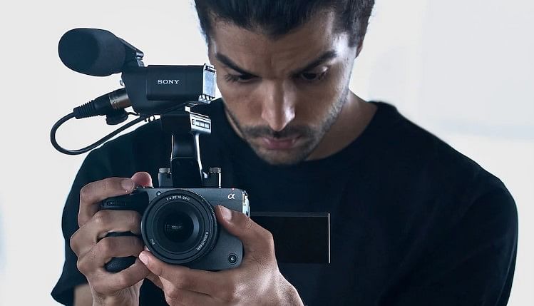 Gadgets Weekly: New Sony 4K Super 35 cinema camera FX30 series and more