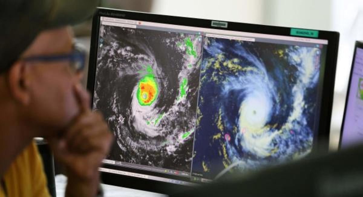 Mauritius halts flights, shuts stock exchange as cyclone Freddy approaches