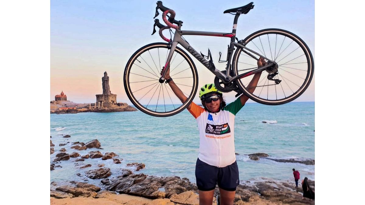 India's female solo cyclist sets record, covers 12 states in 11 days for organ donation